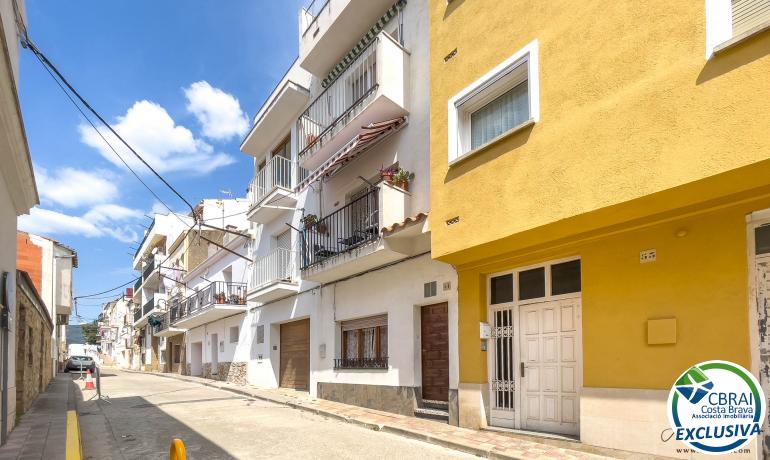 Verkauf Wohnung/Appartement in Colera, Costa Brava