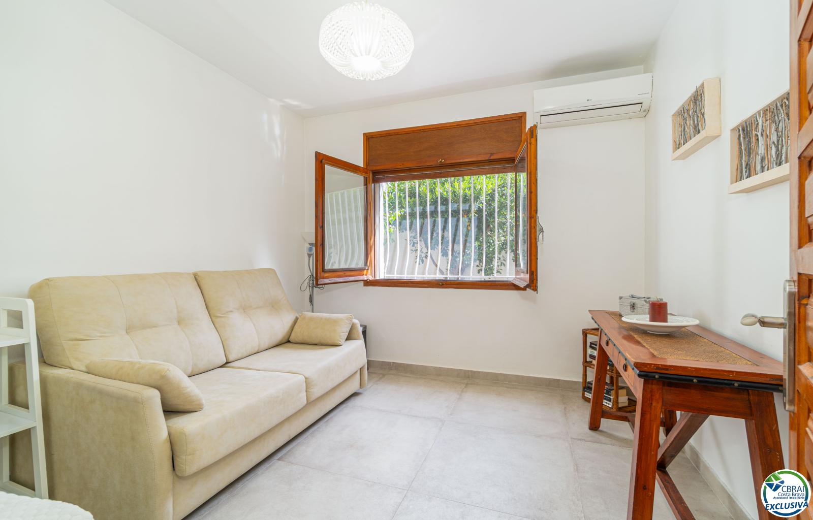 Stunning renovated house with pool in Empuriabrava - Peni - Ref. CBR6547 - photo 21