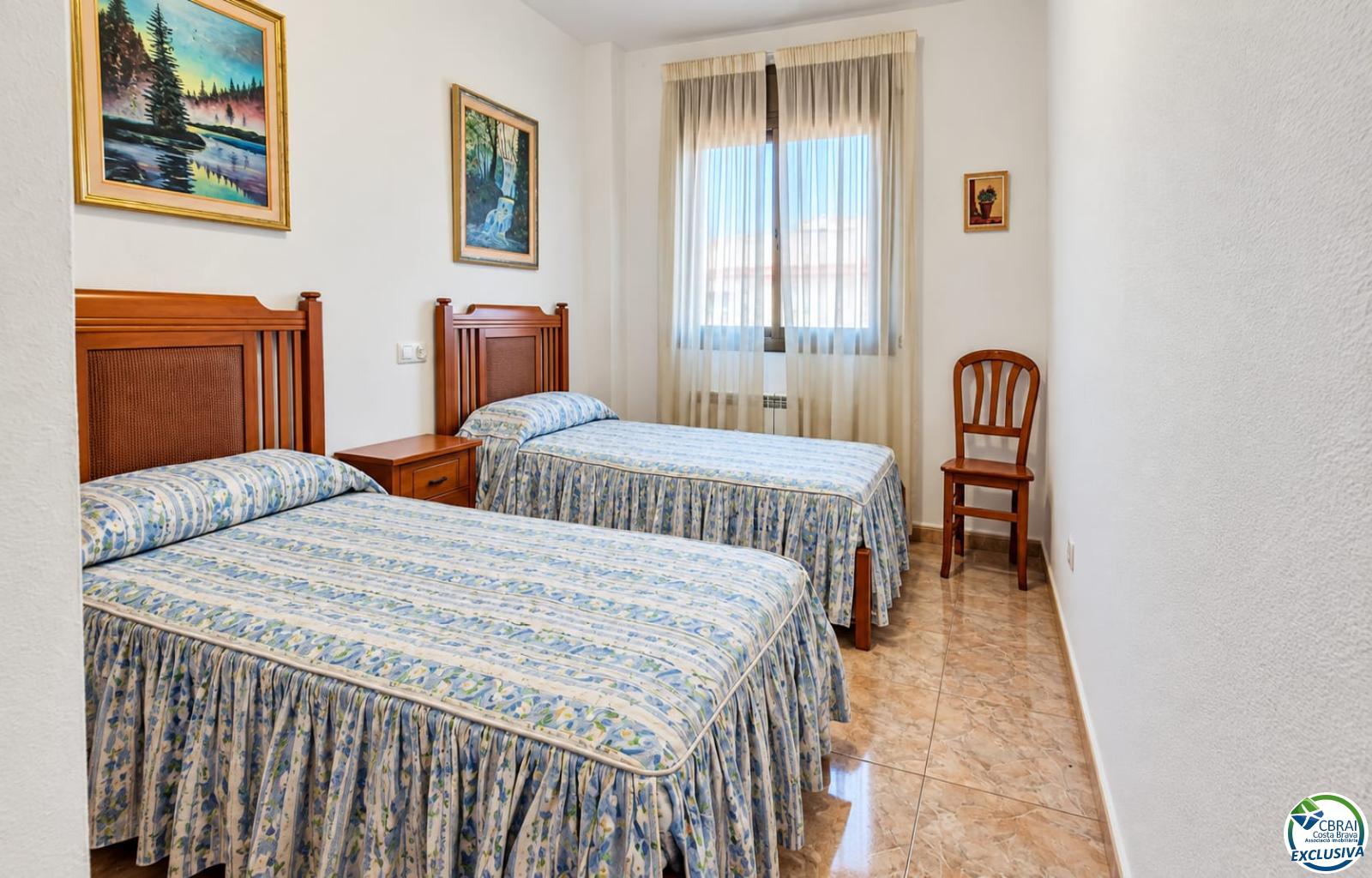 3-Bedroom Duplex Penthouse with Spacious Terraces, Swimming Pool and Parking - Centre - Ref. CBR6677 - photo 6