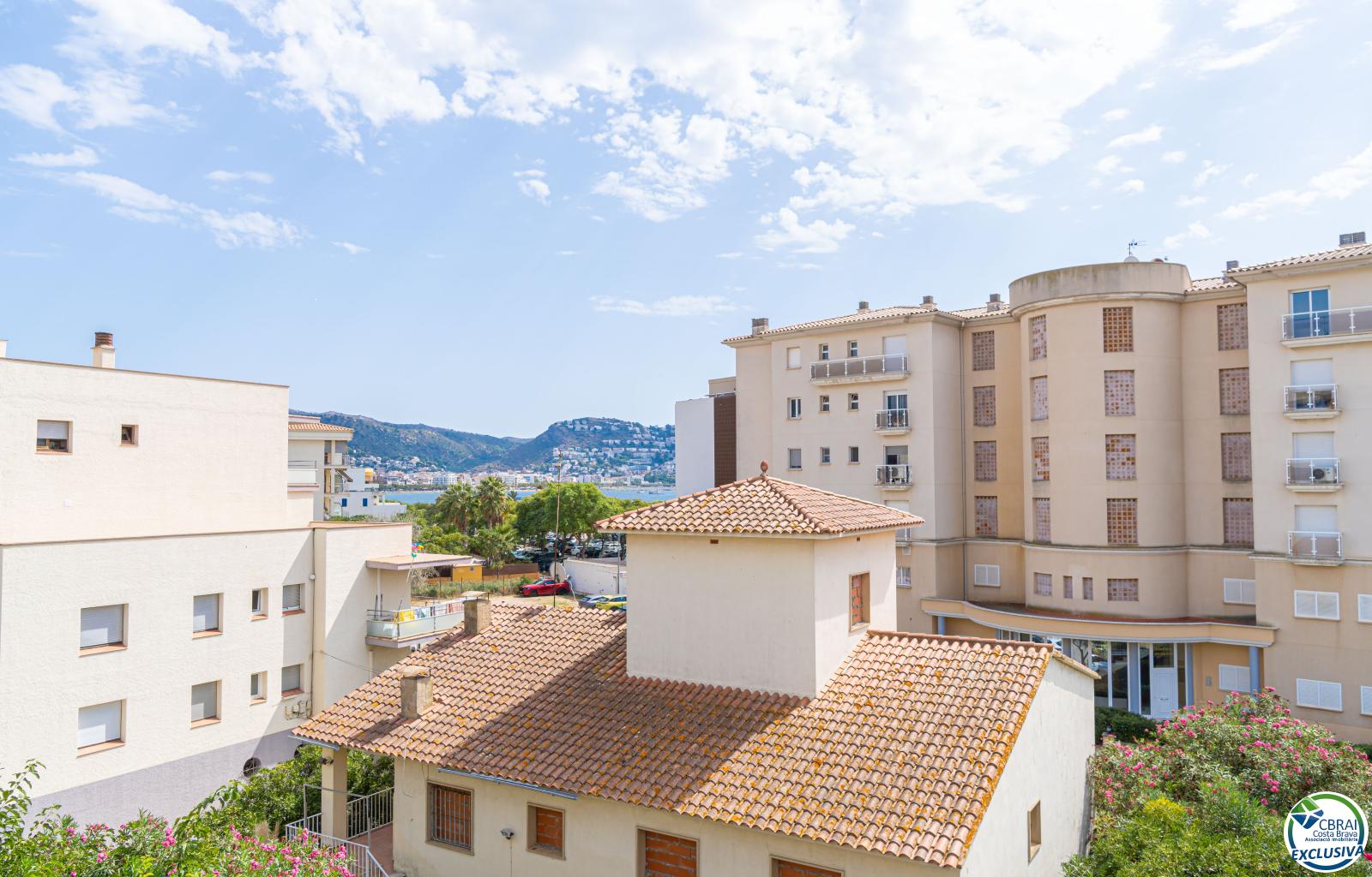 🌴 Beautiful Apartment with Terrace & Private Parking – Salatar Area - Ref. CBR6654