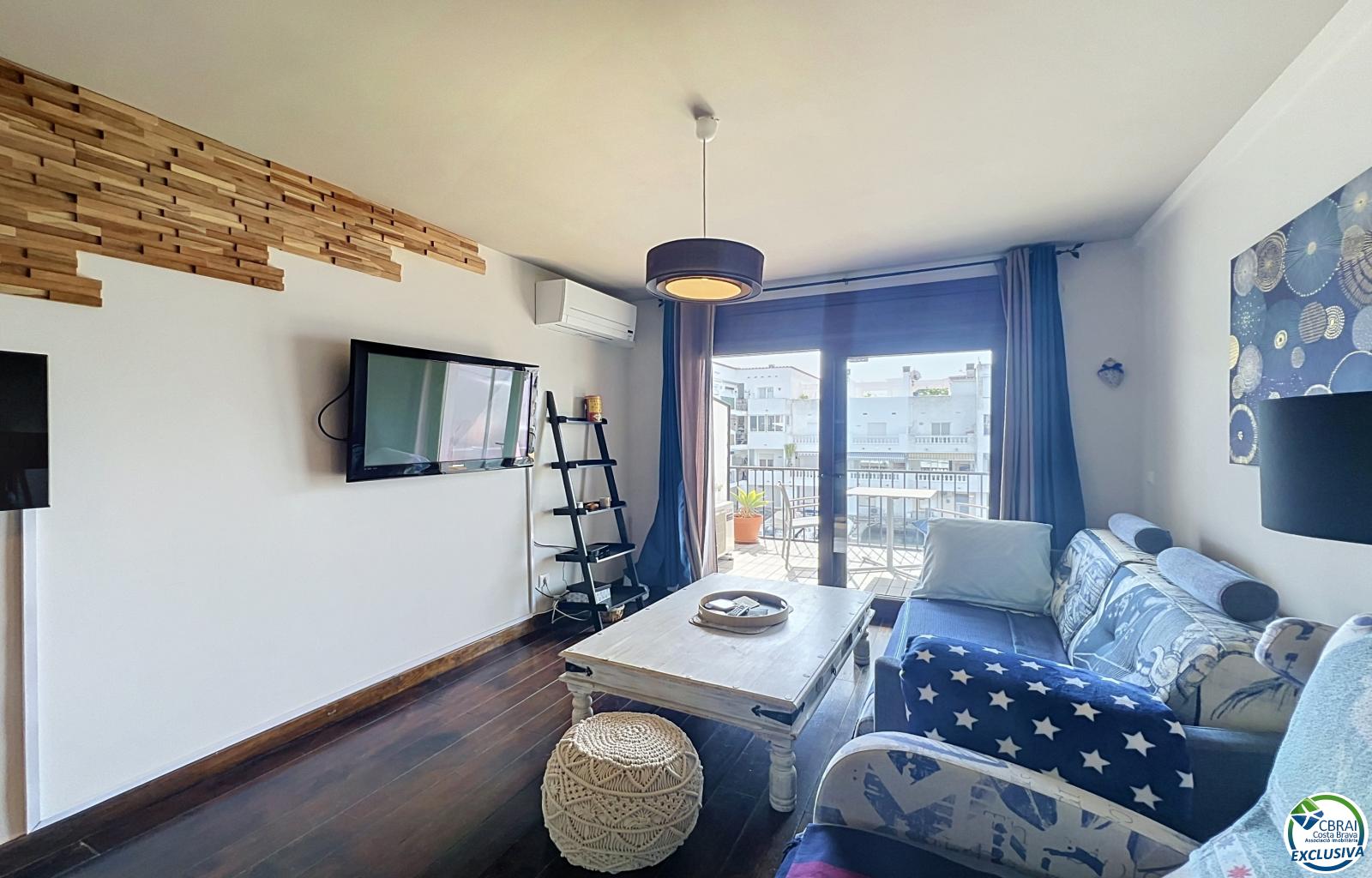 Canal-view apartment with terrace and parking in Empuriabrava - Alberes - Ref. CBR6563 - photo 7