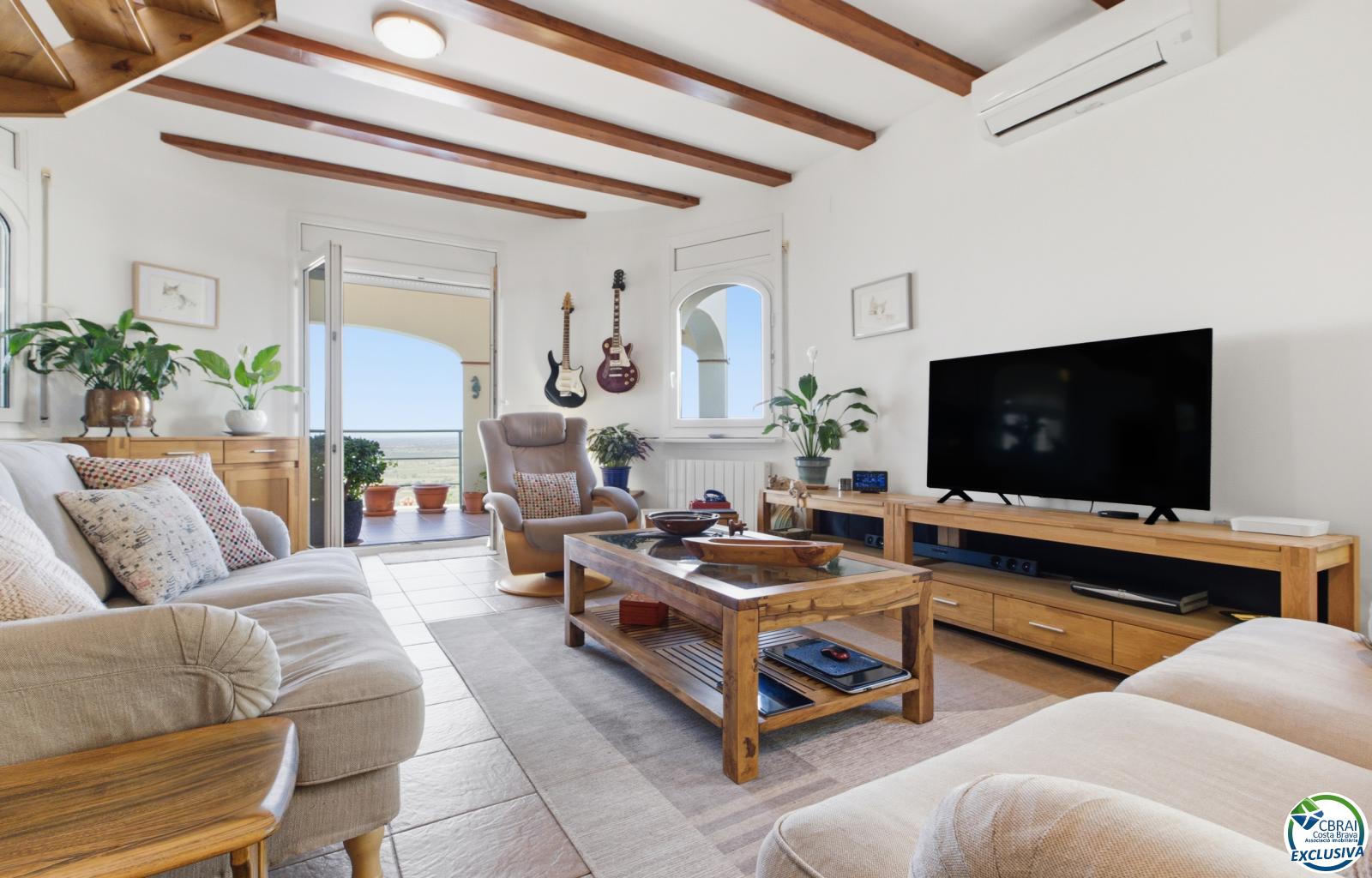 Can Isaac – Insiders know exactly why they want to live here! - Ref. CBR6533 - photo 10