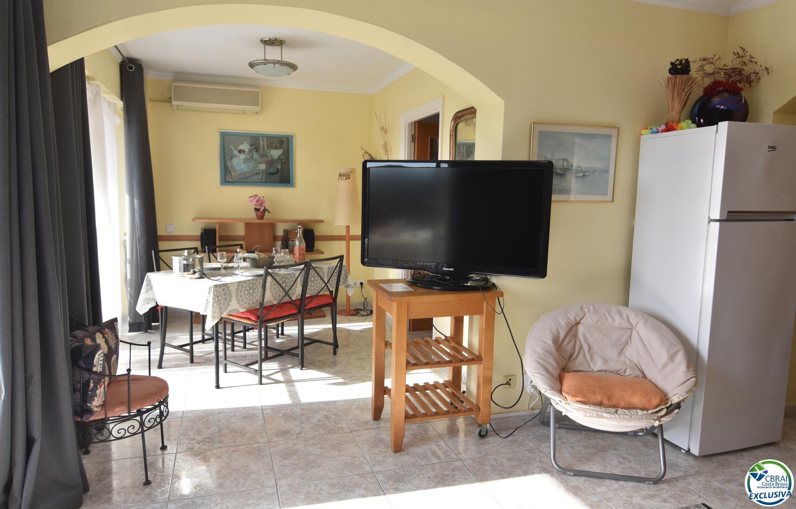 Apartment with tourist license in Santa Margarita, Roses, with terrace and communal swimming pools. - Santa Margarida - Ref. CBR6476 - photo 8