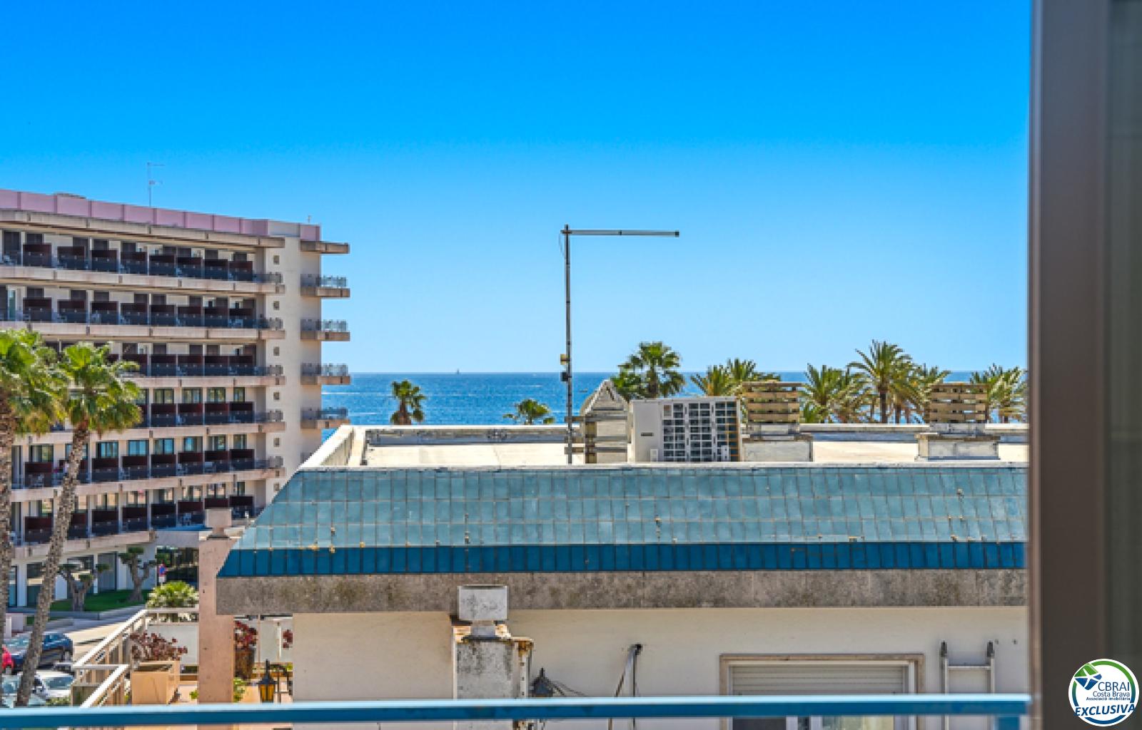 150 metres from the beach with sea views, TOURISTIC LICENCE - Santa Margarida - Ref. CBR6546 - photo 3
