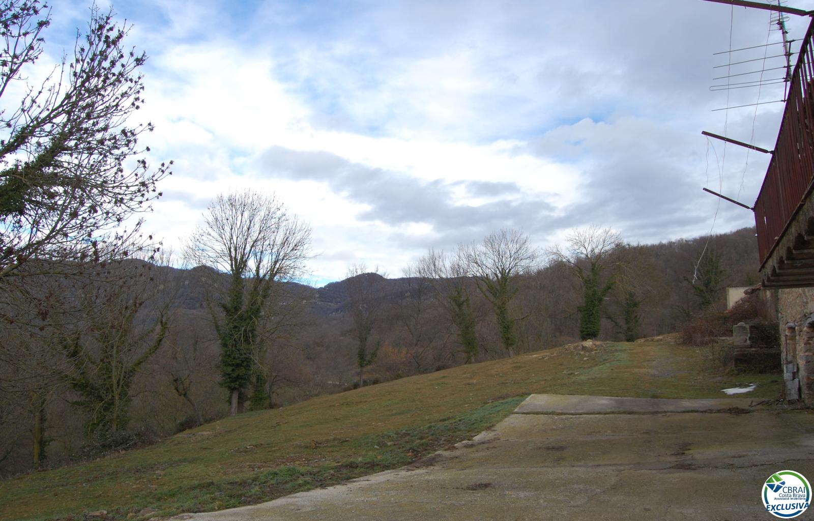 Magnificent livestock and forestry estate in Vidrà, 3.5 km from the village with a paved access road. It covers an area of ​​108 hectares. - Ref. CBR6381 - photo 17