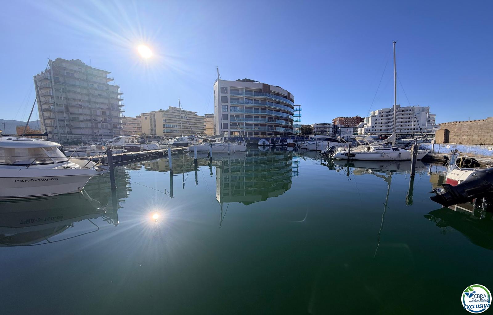 Mooring of 3 x 8 metres, suitable for both sailing and motor boats. - Santa Margarida - Ref. CBR6484 - photo 16