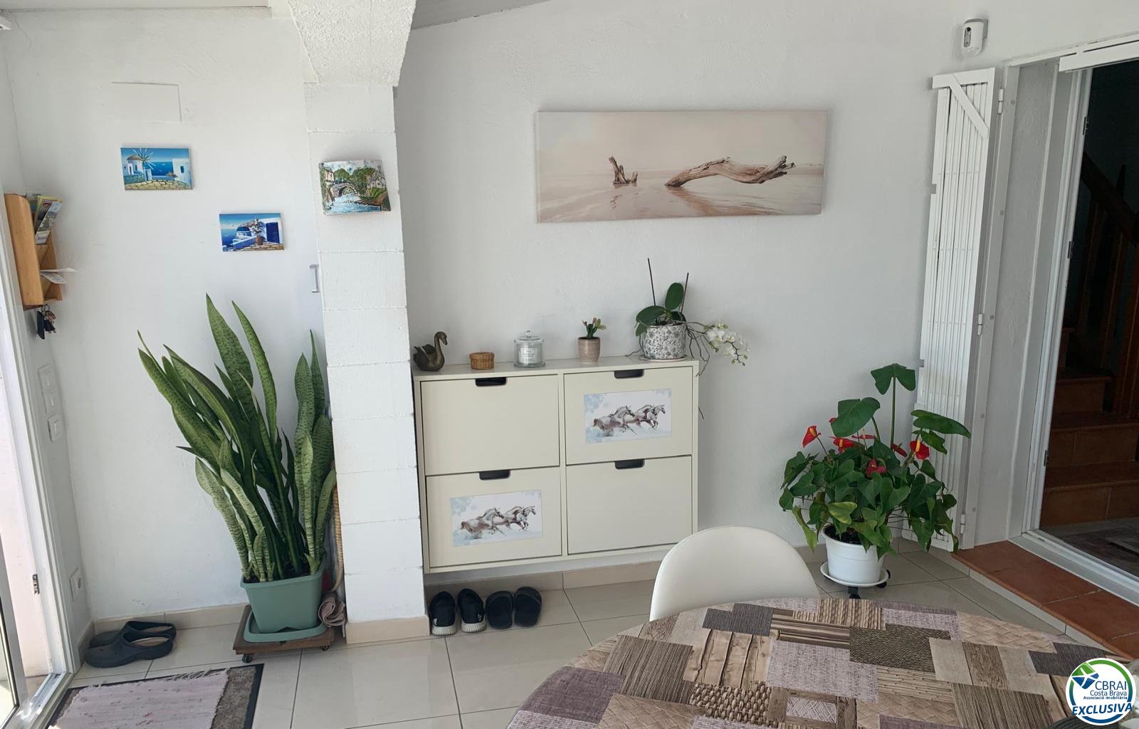 Beautiful 3 bedroom house with garden in Santa Margarita-Roses - Santa Margarida - Ref. CBR6417 - photo 11