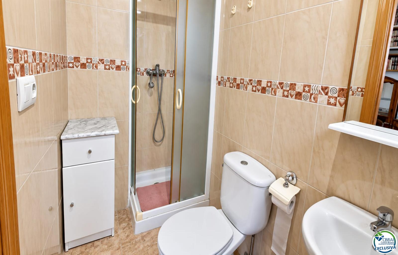 3-Bedroom Duplex Penthouse with Spacious Terraces, Swimming Pool and Parking - Centre - Ref. CBR6677 - photo 8