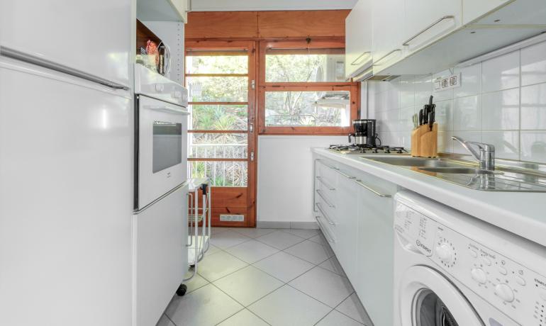 Sea View Apartment with Tourist License in Canyelles Petites