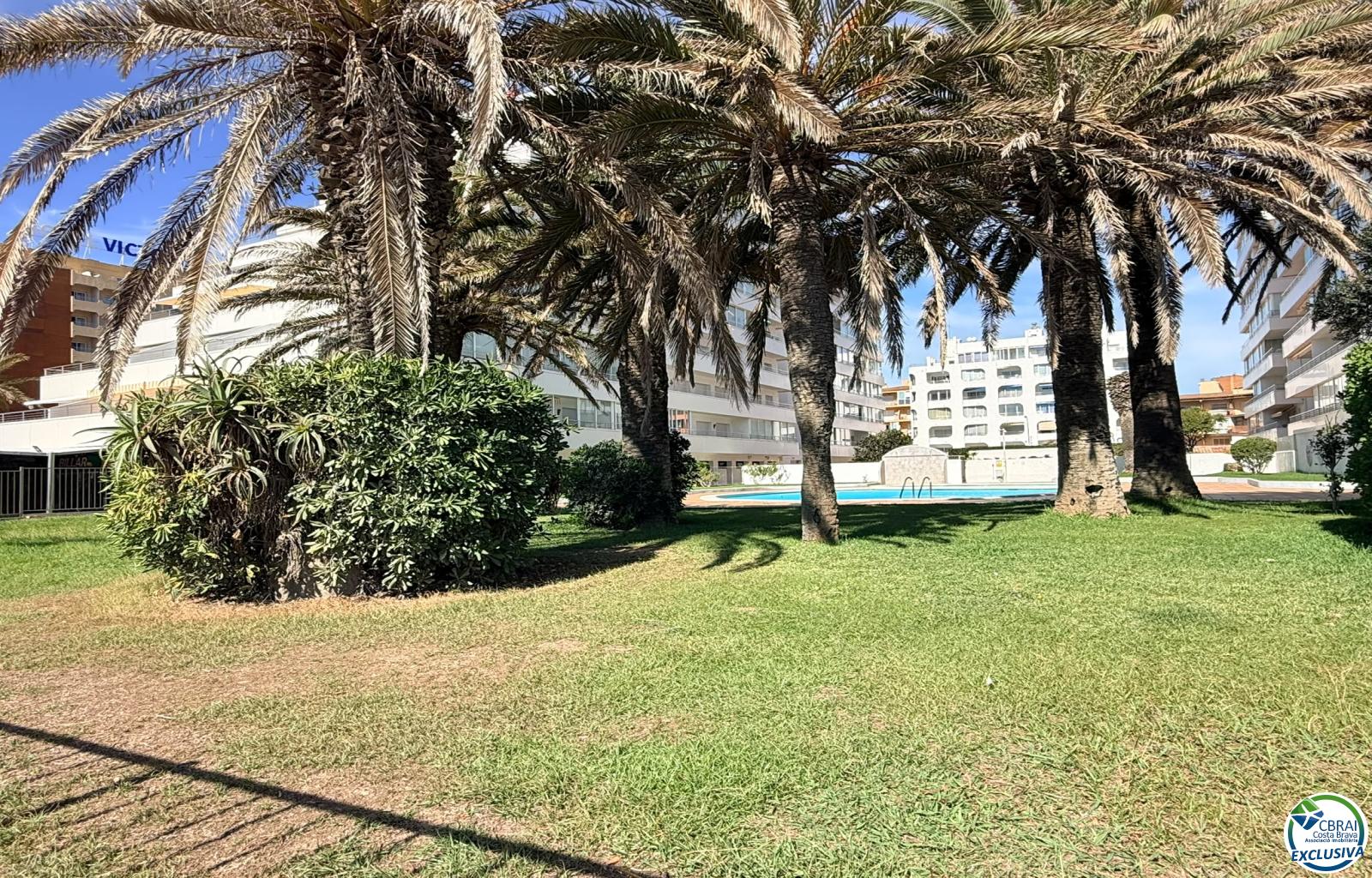Seafront location, spectacular sea views and fully renovated - Santa Margarida - Ref. CBR6663 - photo 35