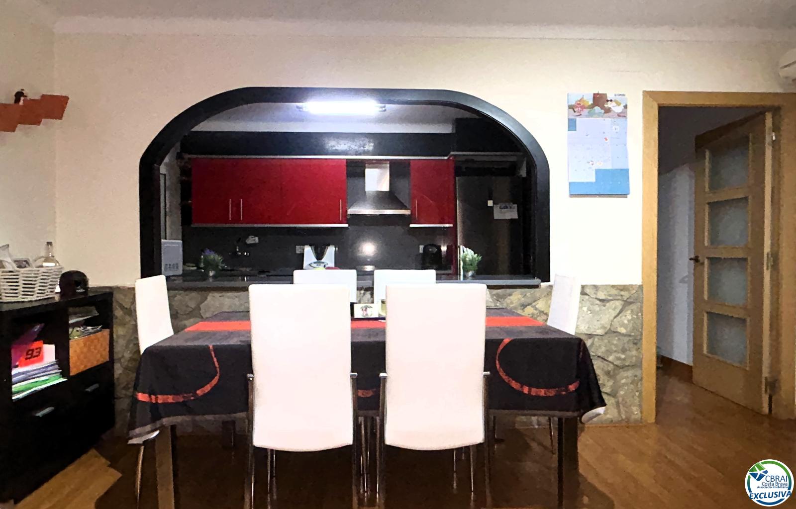 Renovated apartment in the center of Llançà, ready to move in - La Vila - Ref. CBR6673 - photo 5