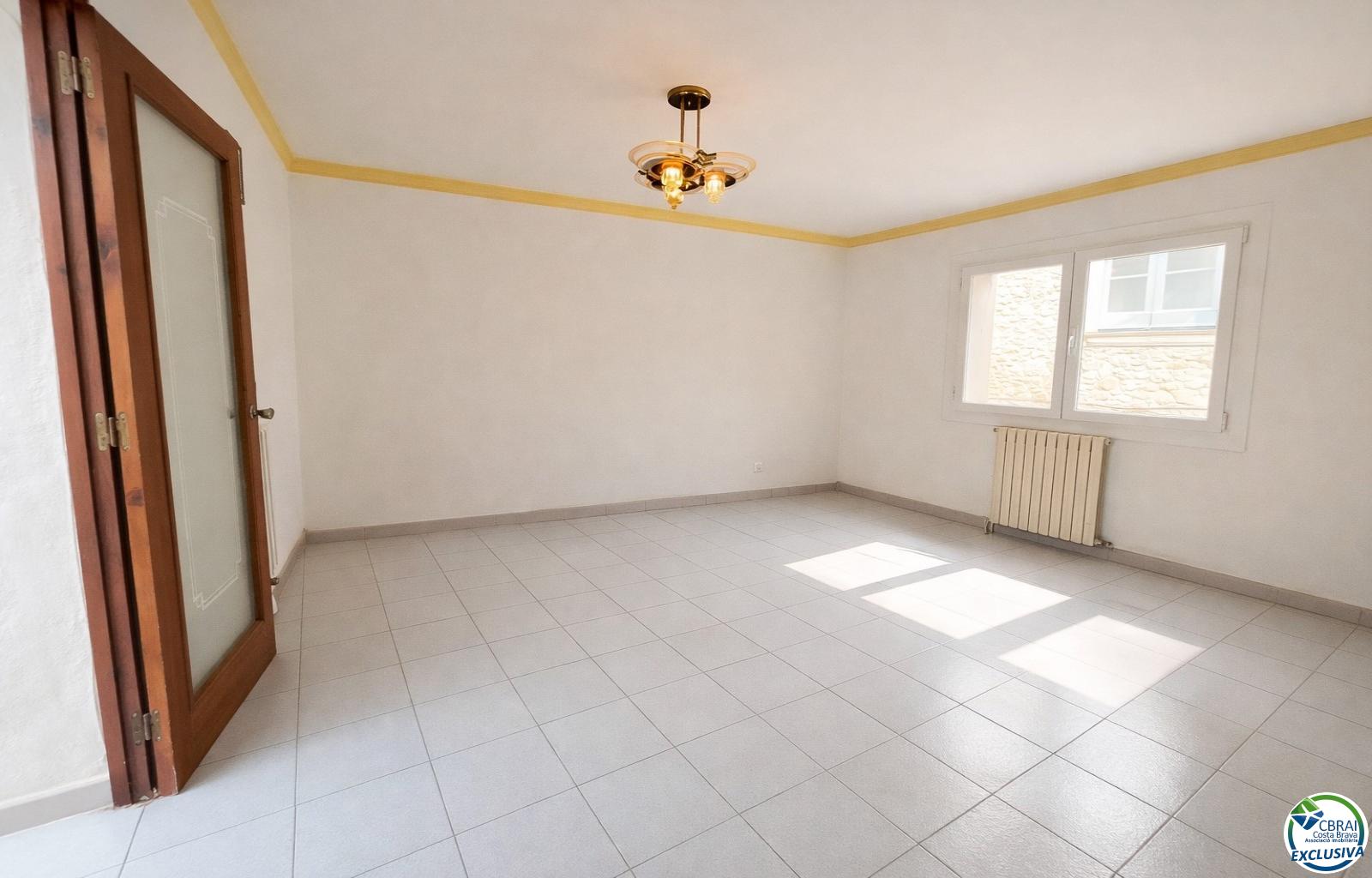 Maison avec une vue imprenable au centre de Torroella de Montgrí. - Casc Urbà - Ref. CBR6366 - photo 6