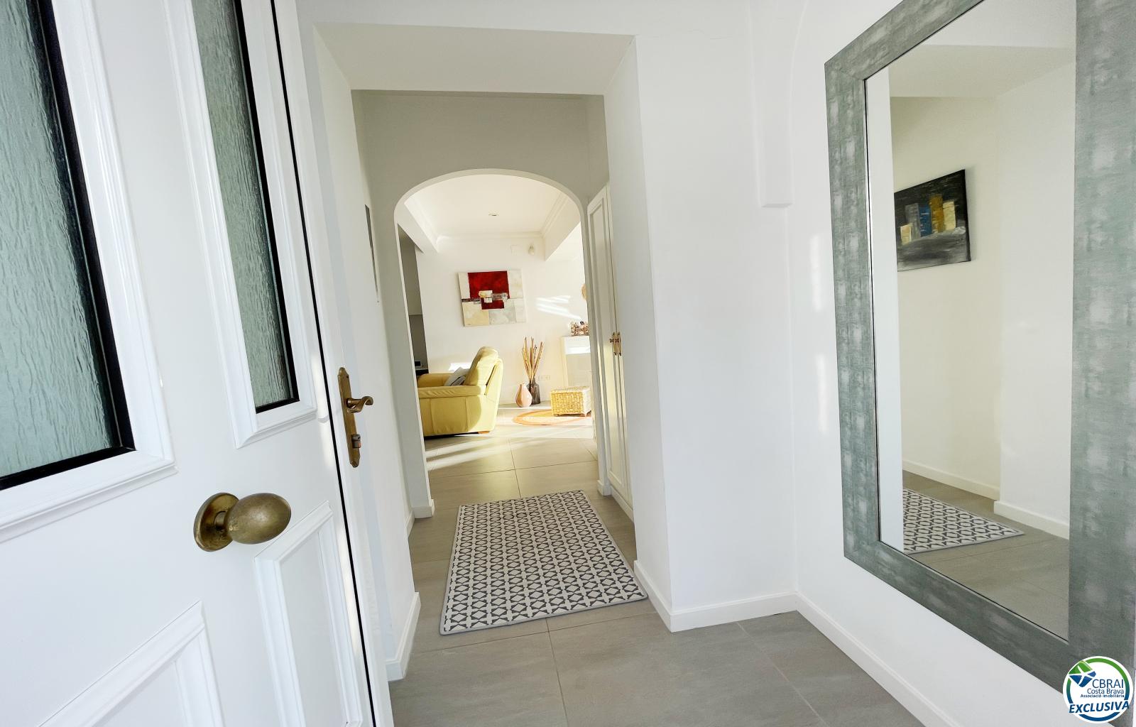 PANORAMIC VILLA WITH SEA VIEWS, PRIVATE POOL AND LARGE PLOT IN MAS FUMATS - Ref. CBR6372 - photo 5
