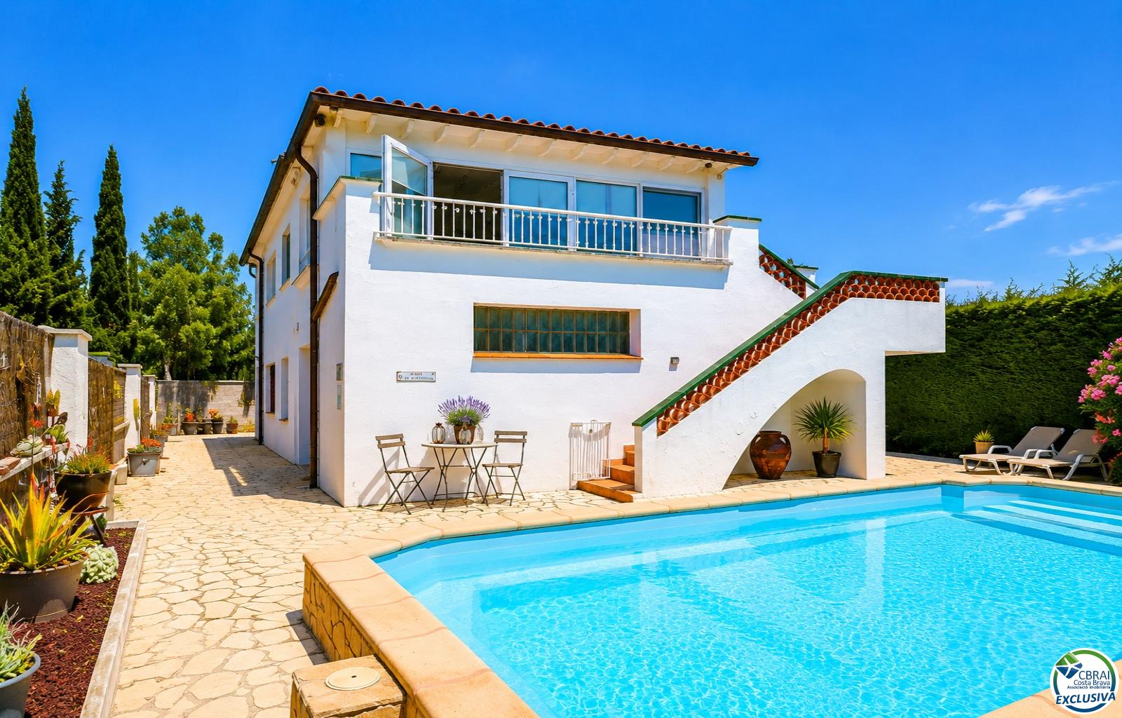 Very well-maintained house and very well located in La Garriga, Roses. - Ref. CBR6511 - photo 2
