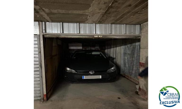 Garage fermé en vente DELTA MUGA EMPURIABRAVA