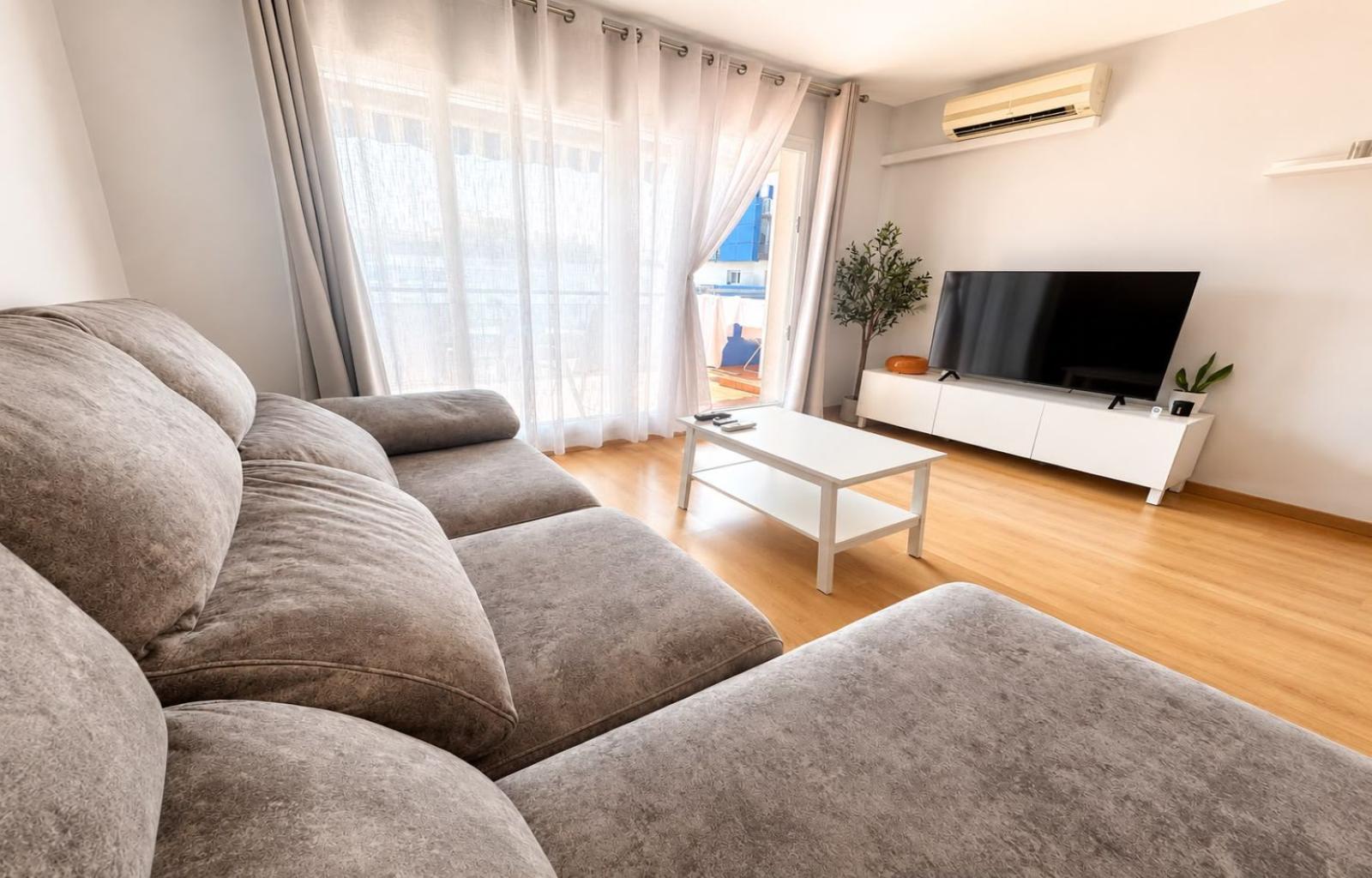Apartment with pool, spacious terrace, and parking in Santa Margarida (Roses) - Ref. CBR6610 - photo 5