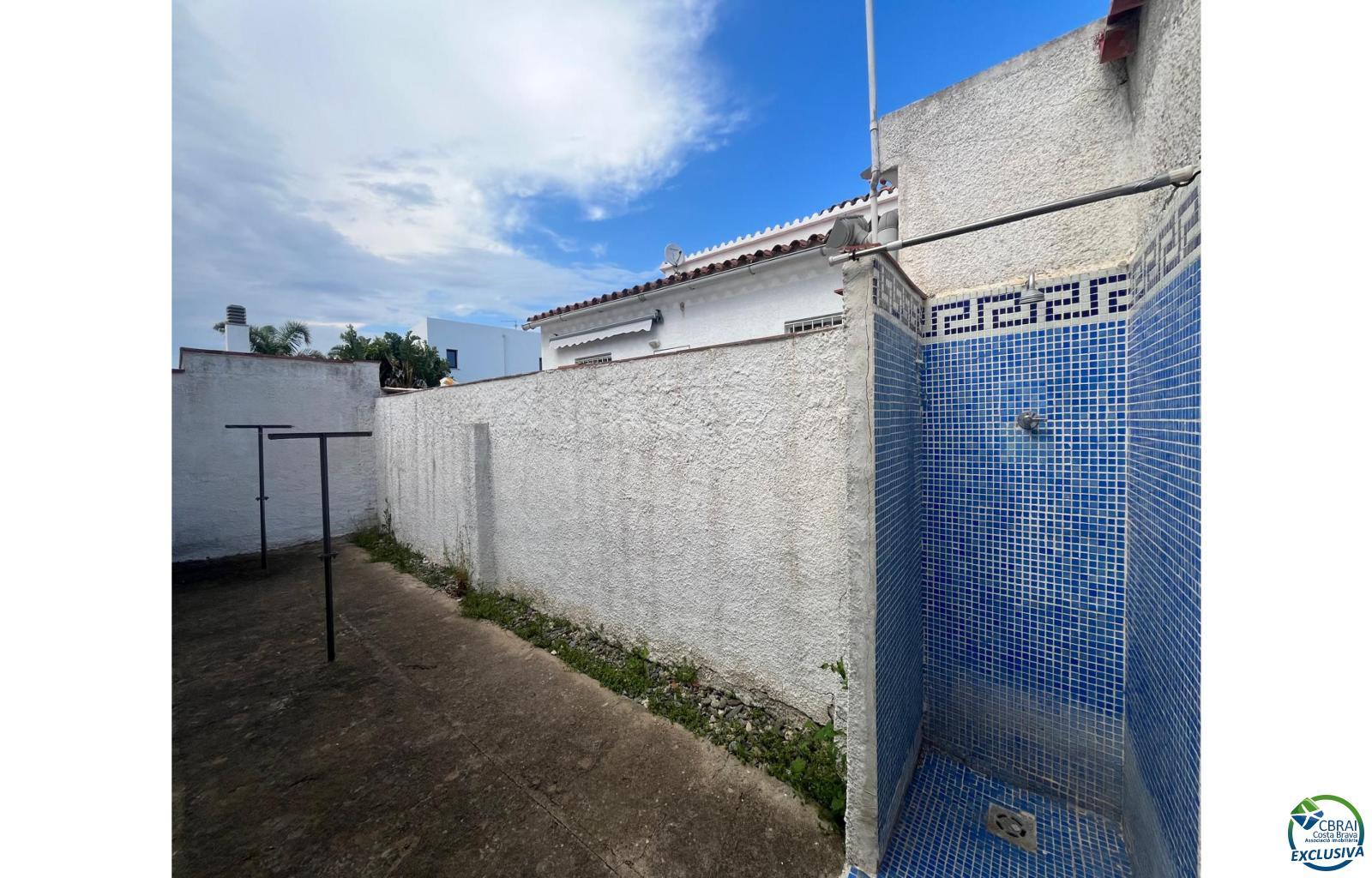 Ground-floor house to renovate in Peni, with garage, pool potential, and south-west orientation. - Ref. CBR6503 - photo 14