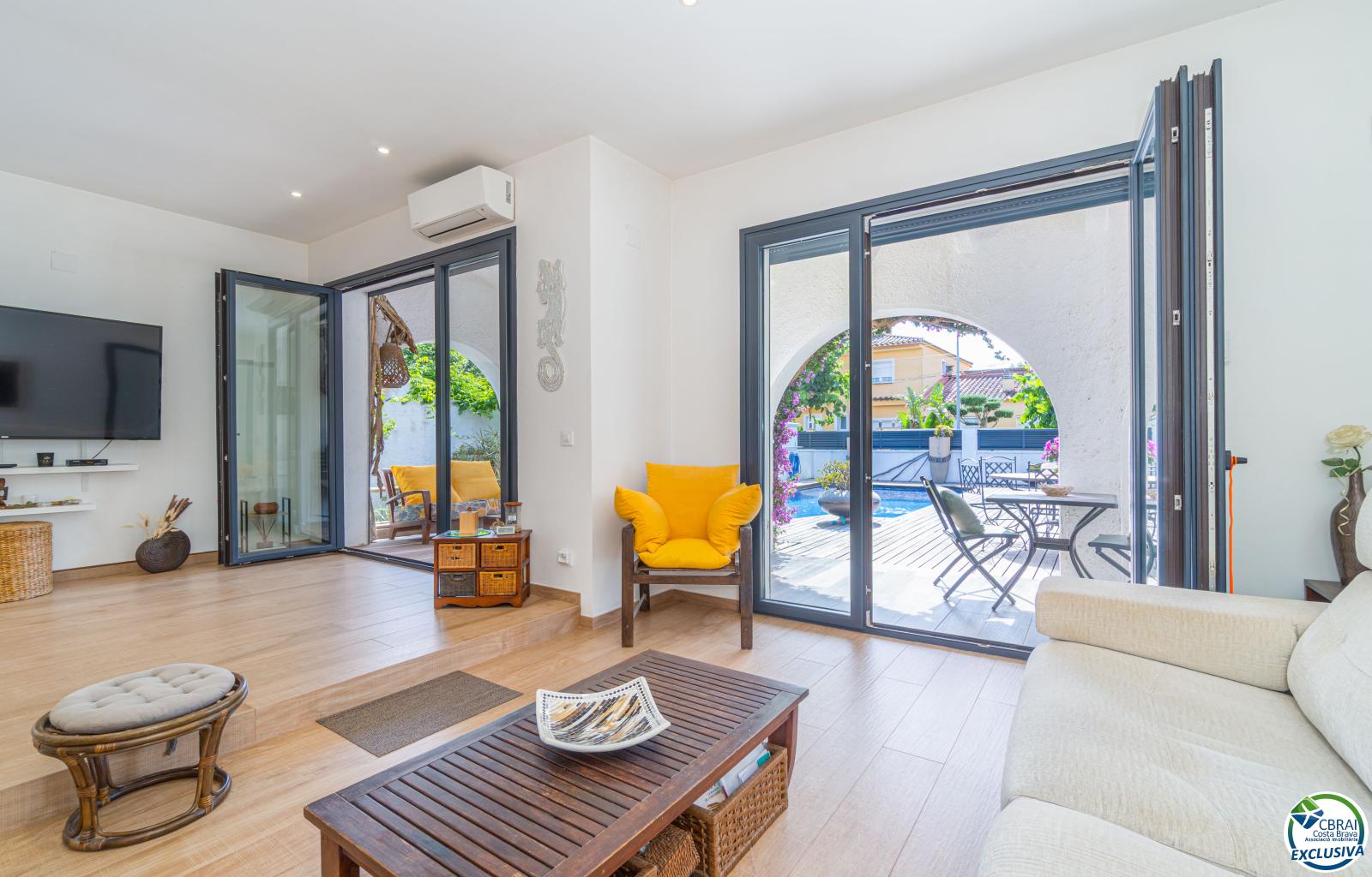 Stunning renovated house with pool in Empuriabrava - Peni - Ref. CBR6547 - photo 49