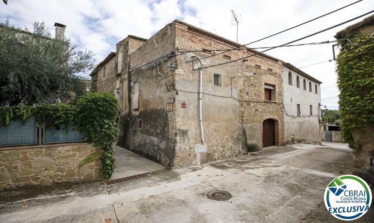 for saleHouse Palau de Santa Eulàlia