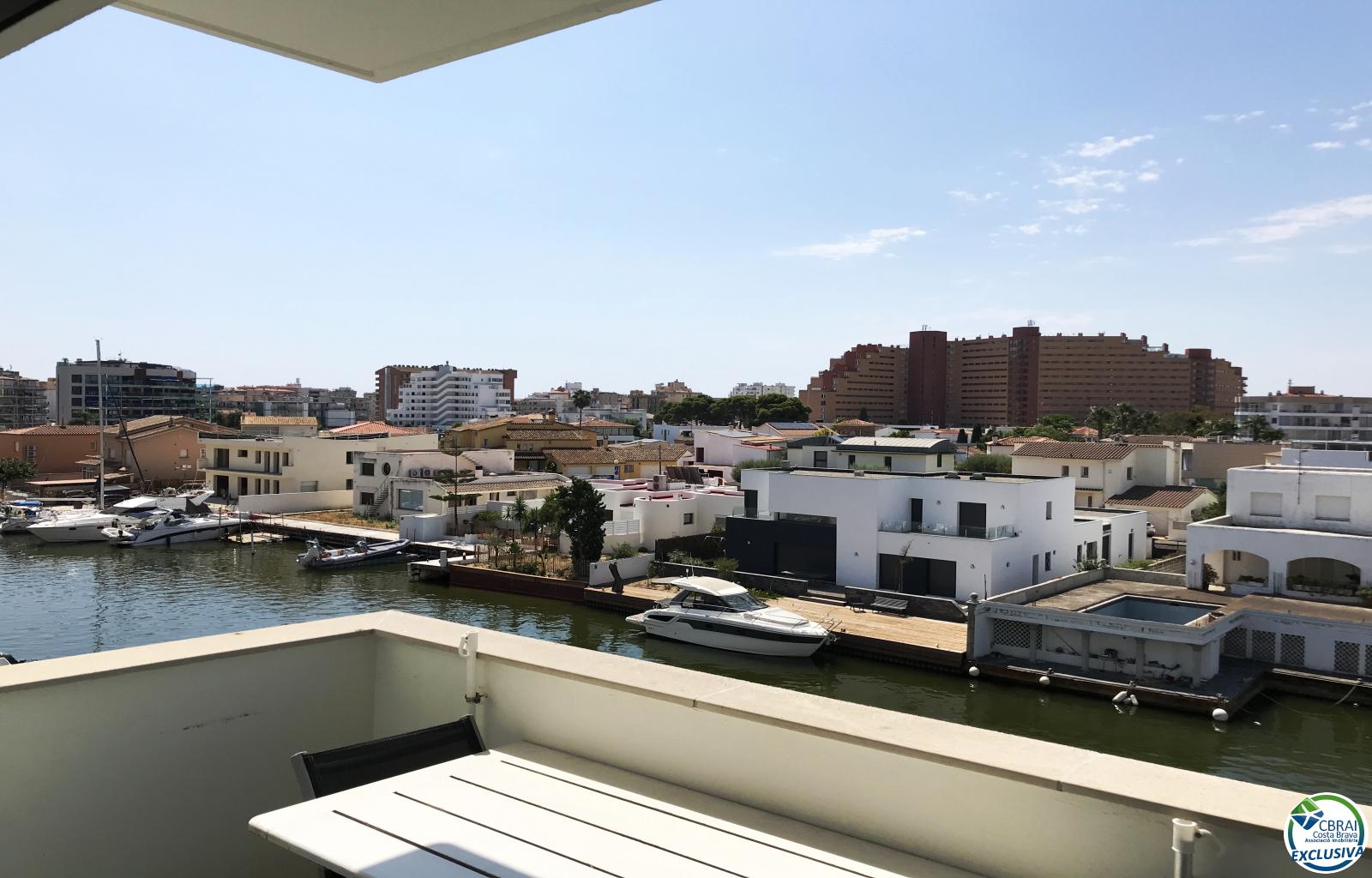 3 bedroom apartment with pool and private parking in Santa Margarita Roses - Santa Margarida - Ref. CBR6612 - photo 8