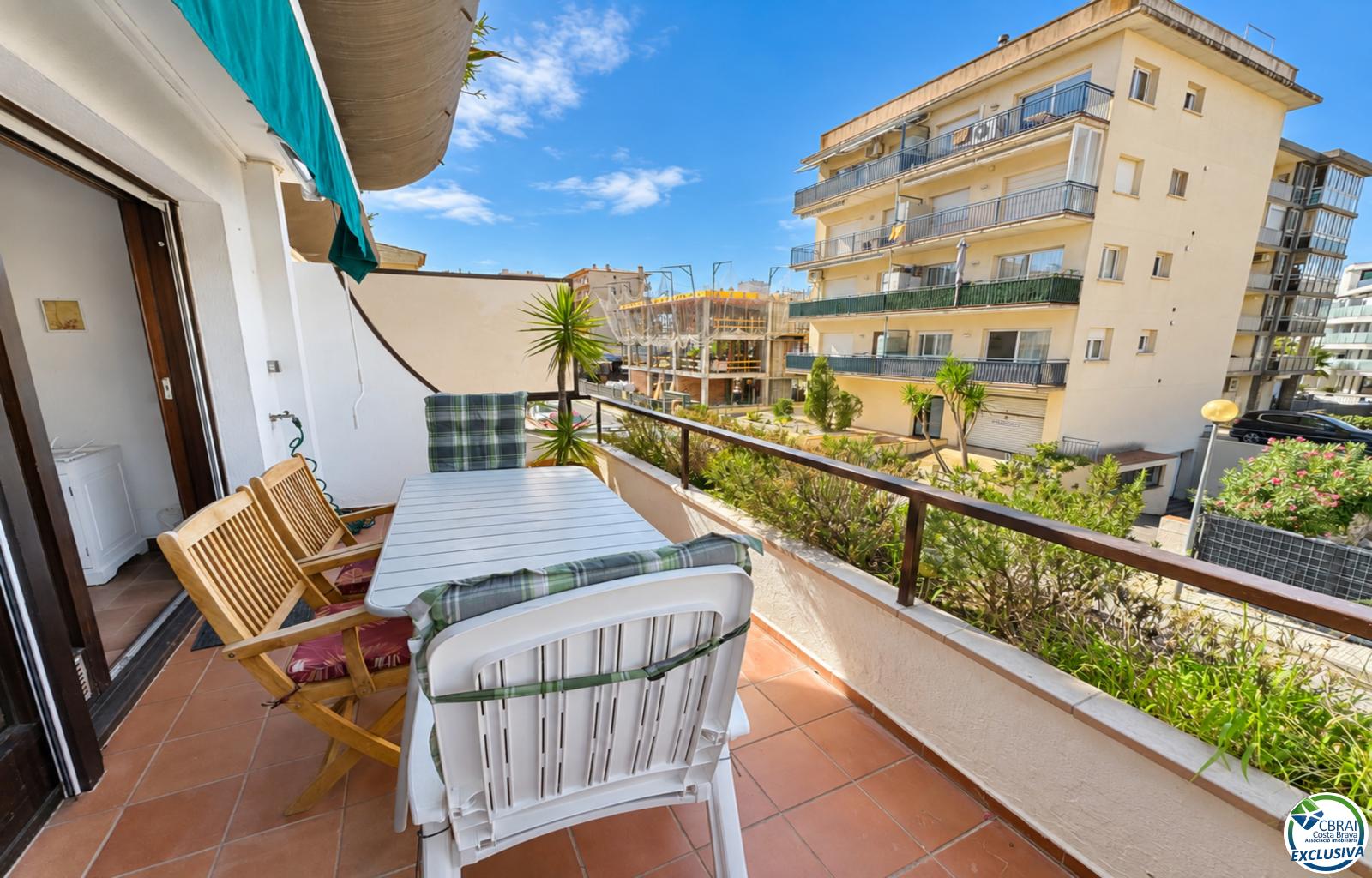 Spacious studio with terrace and tourist licence 80 metres from Santa Margarita beach - Roses - Santa Margarida - Ref. CBR6675 - photo 3