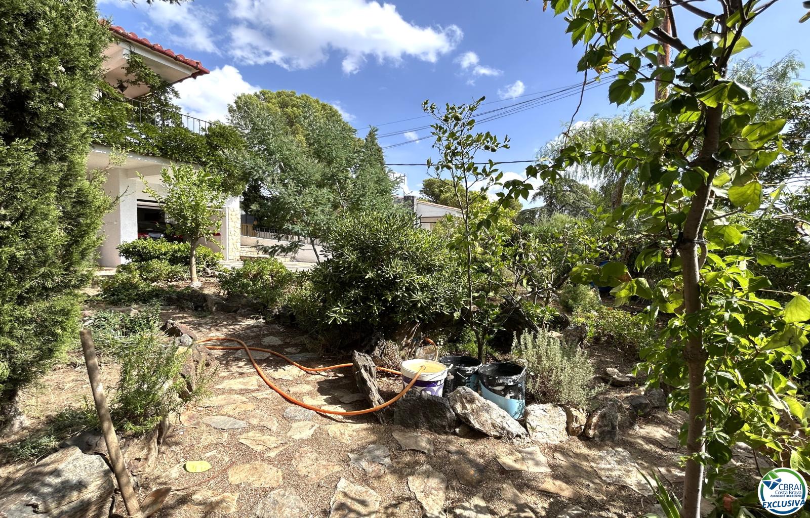 House in Llançà with a tourist license, sea views, and just a few meters from the beach. - Grifeu - Ref. CBR6637 - photo 50