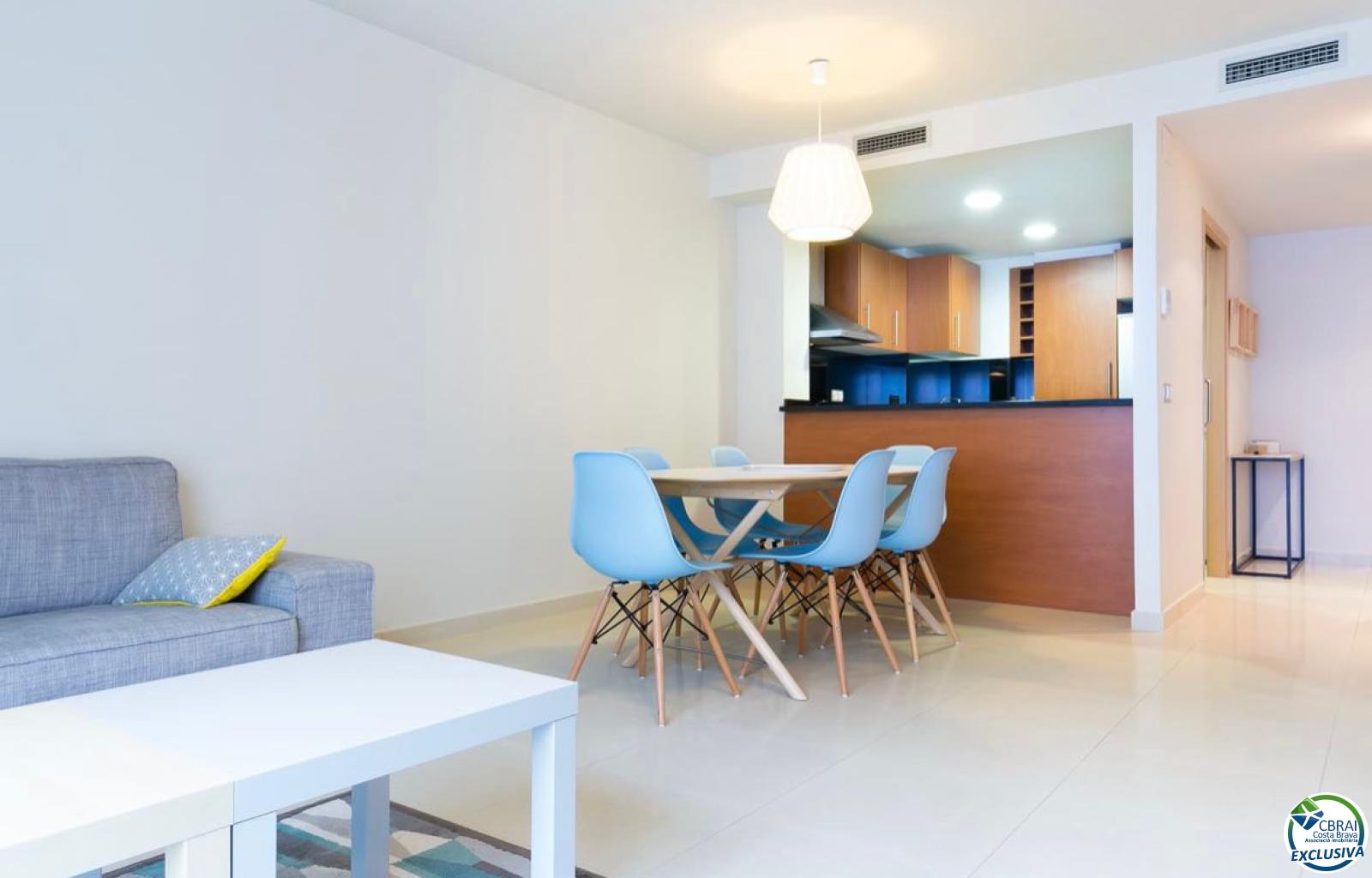 Apartment in Roses with tourist license - Centre - Ref. CBR6410 - photo 4