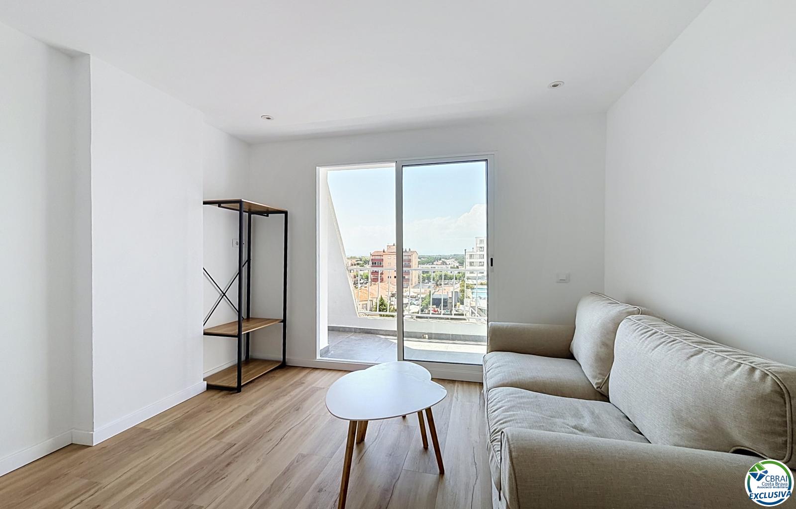 Apartment on the seafront in Empuriabrava - Muga - Ref. CBR6652 - photo 5