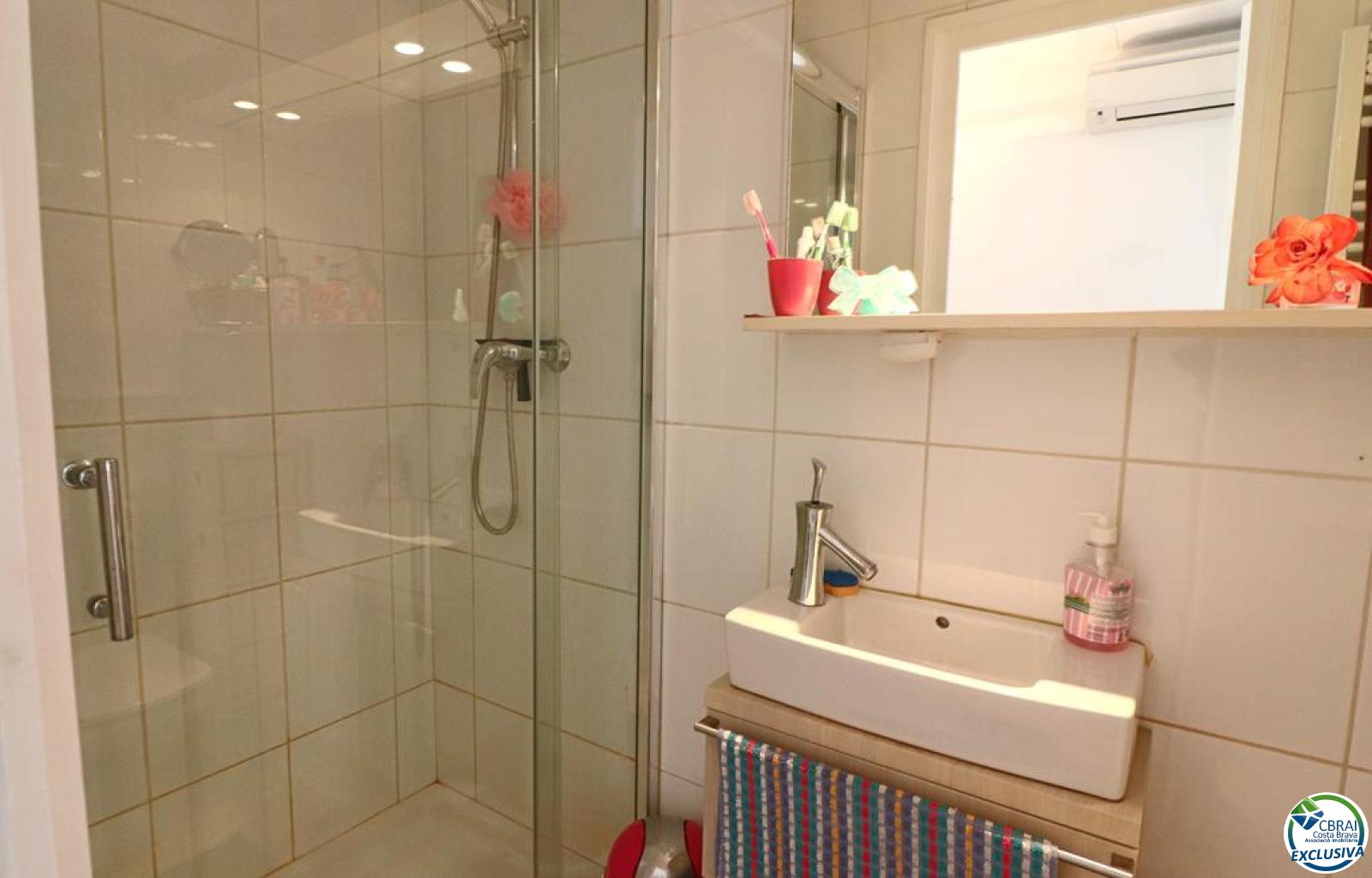 Townhouse with a private 10m x 3m mooring in Porto Fino, Empuriabrava - Portofino - Ref. CBR6483 - photo 10