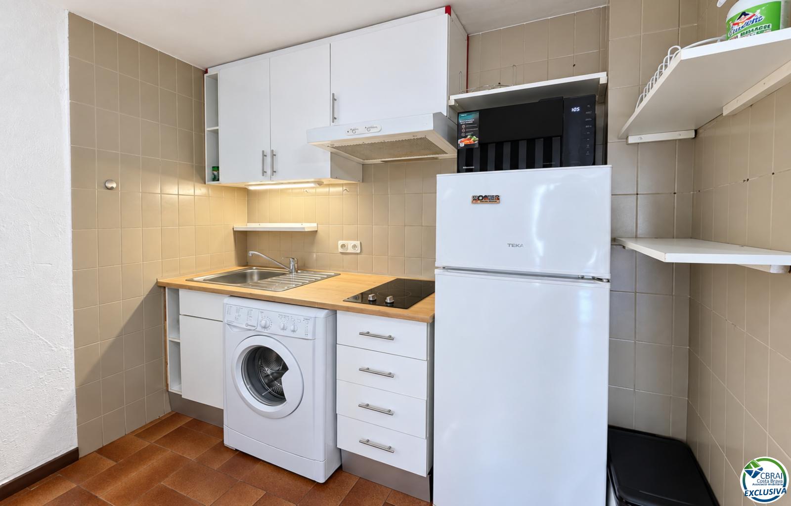 Spacious studio with terrace and tourist licence 80 metres from Santa Margarita beach - Roses - Santa Margarida - Ref. CBR6675 - photo 17