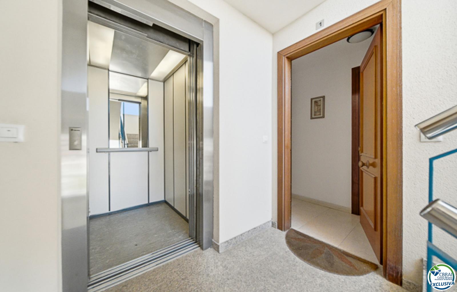 150 metres from the beach with sea views, TOURISTIC LICENCE - Santa Margarida - Ref. CBR6546 - photo 18