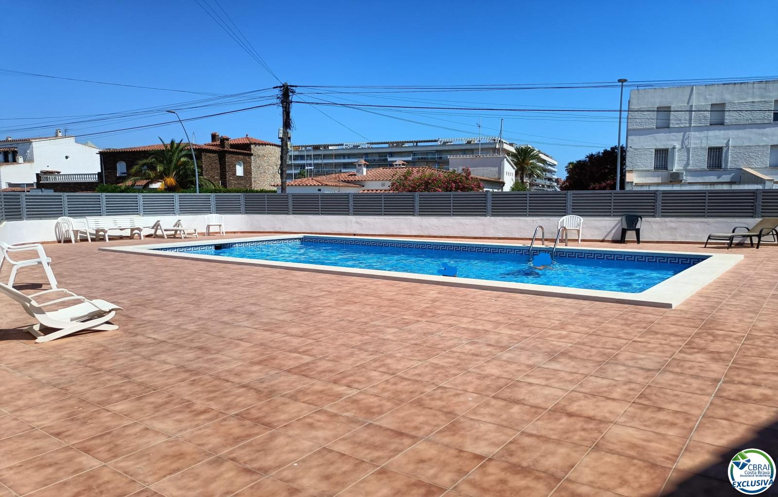 Beautiful 3 bedroom house with garden in Santa Margarita-Roses - Santa Margarida - Ref. CBR6417 - photo 40