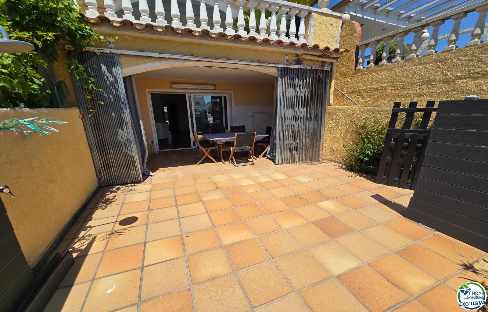 14x3.70 m Private Mooring Before the Bridges with Apartment & Parking - Salins - Ref. CBR6589 - photo 38