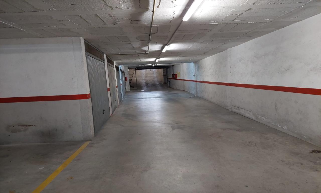 Vente de Parking dans Roses, Centre, REF 4404 Achat Parking Roses, Costa Brava