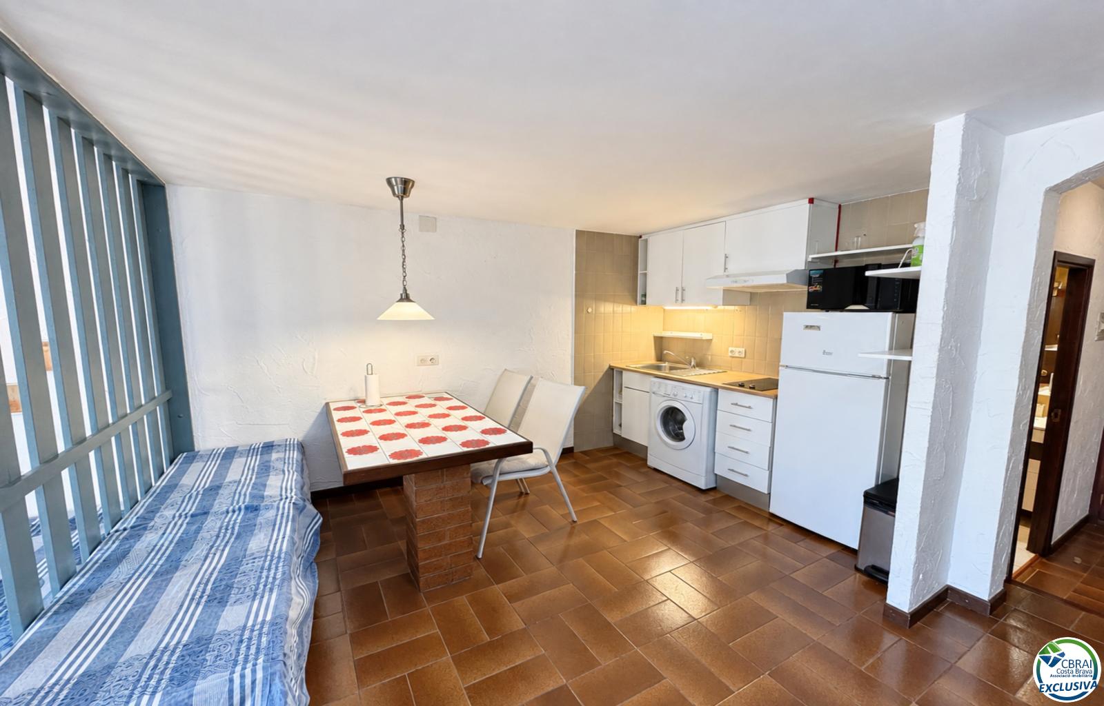 Spacious studio with terrace and tourist licence 80 metres from Santa Margarita beach - Roses - Santa Margarida - Ref. CBR6675 - photo 16