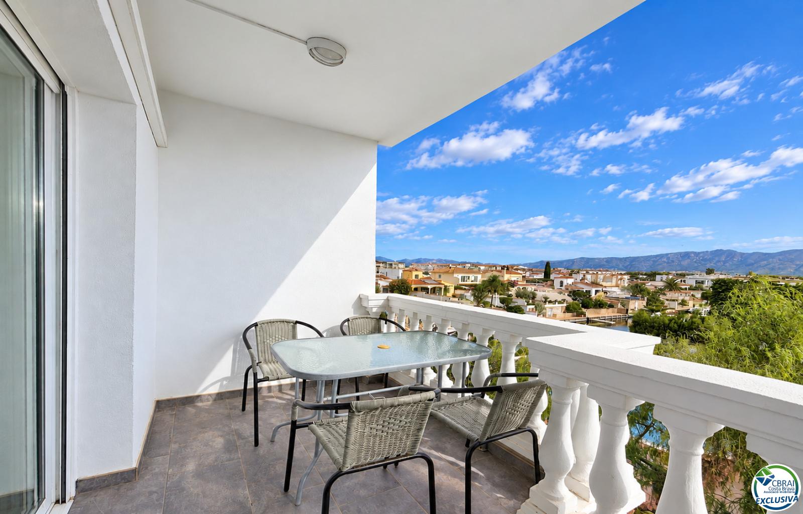 For sale 1-bedroom apartment with canal view, parking and communal pool - Freser - Ref. CBR6679 - photo 4