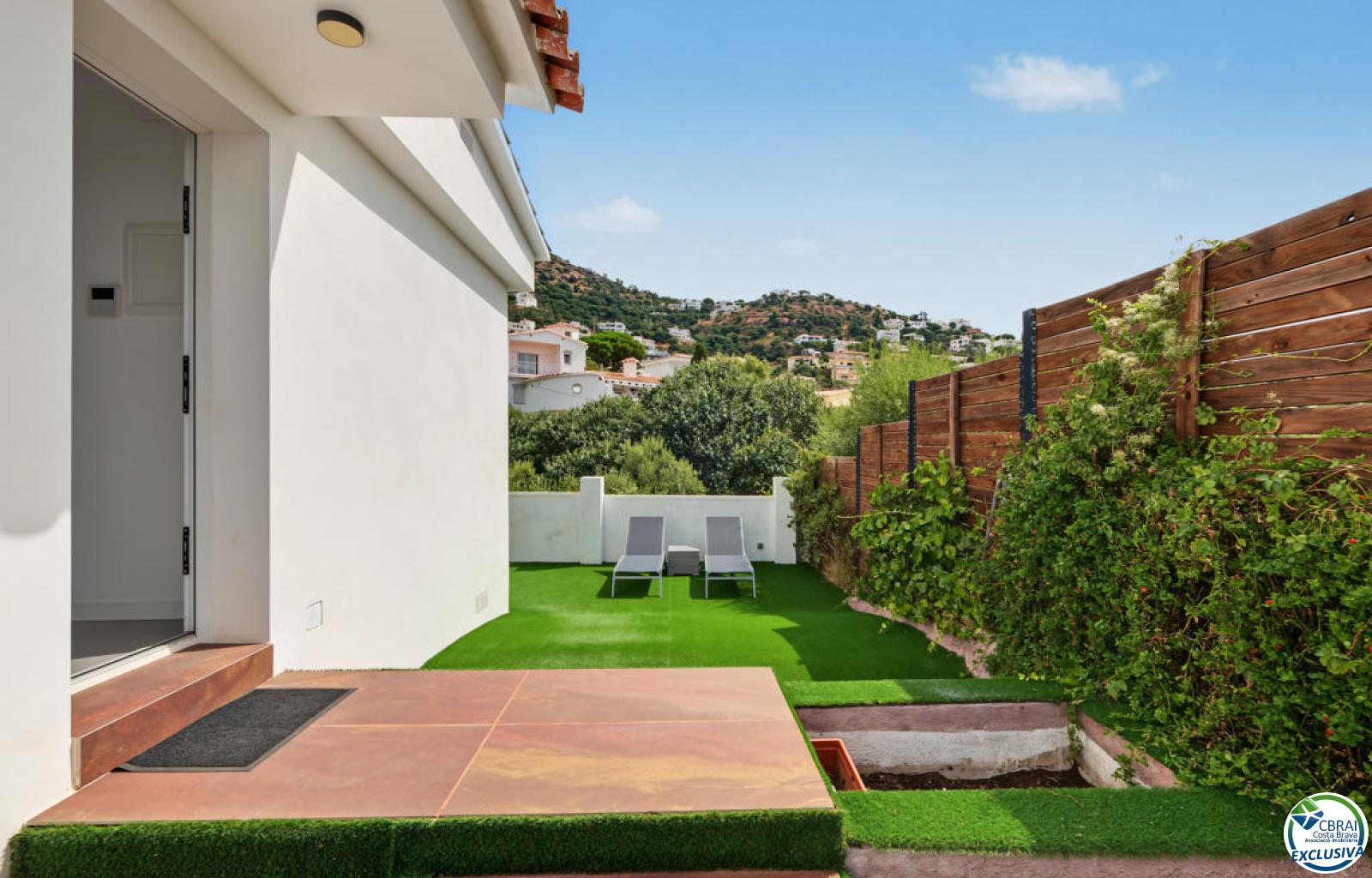 Casa amb llicència turística, piscina i vistes a la badia de Roses - Mas Fumats - Ref. CBR6606 - foto 7