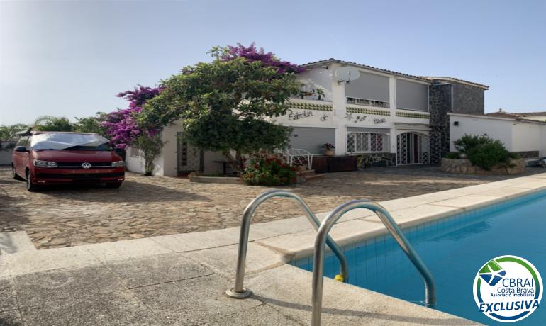 for saleHouse Empuriabrava