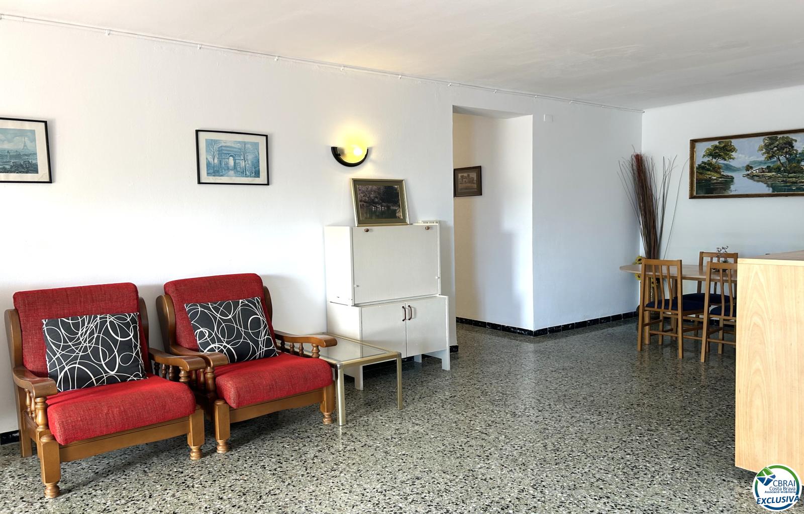 House in Llançà with a tourist license, sea views, and just a few meters from the beach. - Grifeu - Ref. CBR6637 - photo 42