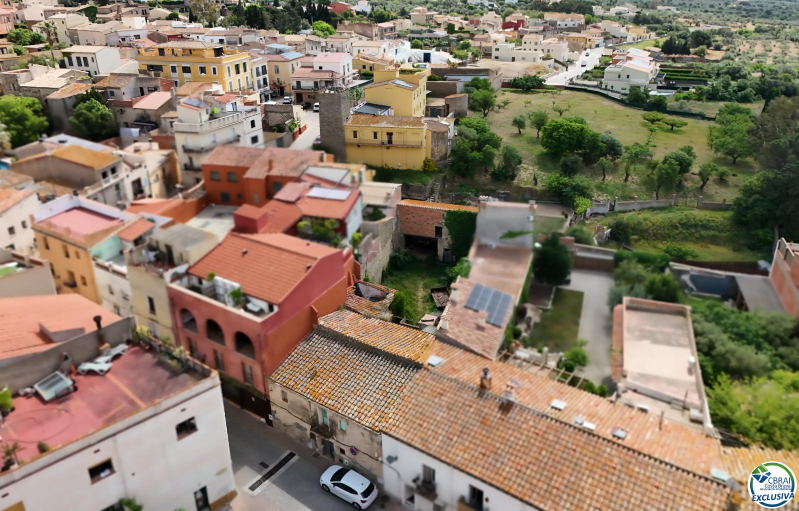 Authenticity and Potential: Village House with "Voltes Catalanes" in the Heart of Palau-saverdera - Centre - Ref. CBR6447 - photo 34