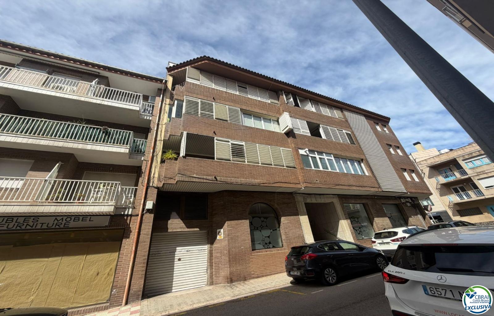 Penthouse in the heart of Roses, - Centre - Ref. CBR6397 - photo 2