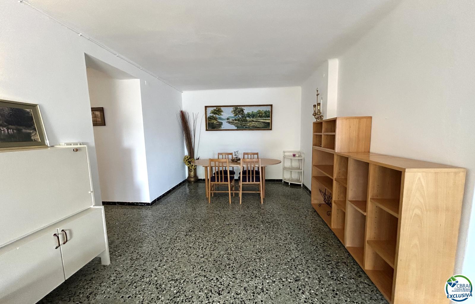 House in Llançà with a tourist license, sea views, and just a few meters from the beach. - Grifeu - Ref. CBR6637 - photo 43