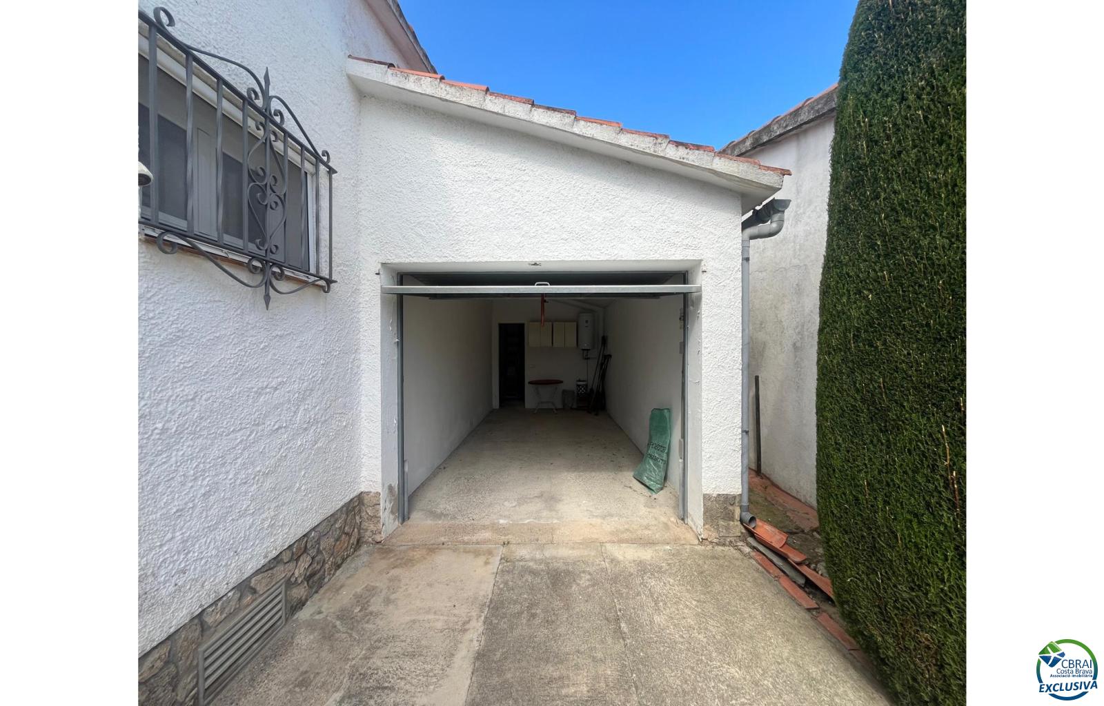 Ground-floor house to renovate in Peni, with garage, pool potential, and south-west orientation. - Ref. CBR6503 - photo 13