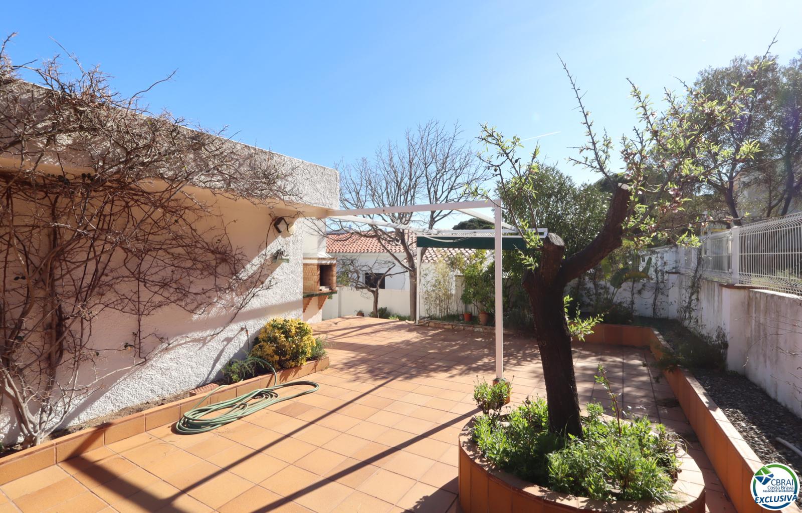 House with sea views in Cap de Vol - Exclusivity and charm in El Port de la Selva - Ref. CBR6365 - photo 9