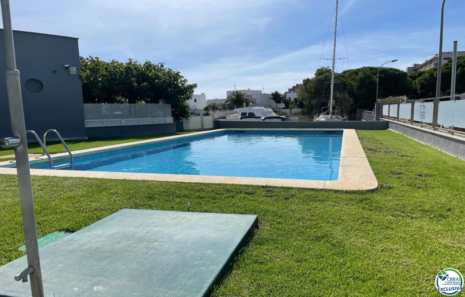 3 bedroom apartment with pool and private parking in Santa Margarita Roses - Santa Margarida - Ref. CBR6612 - photo 25