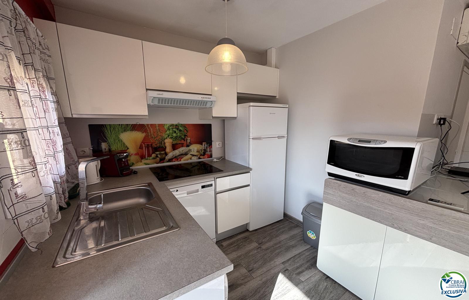 Apartment with terrace and swimming pool in Empuriabrava - Gran reserva - Ref. CBR6545 - photo 8