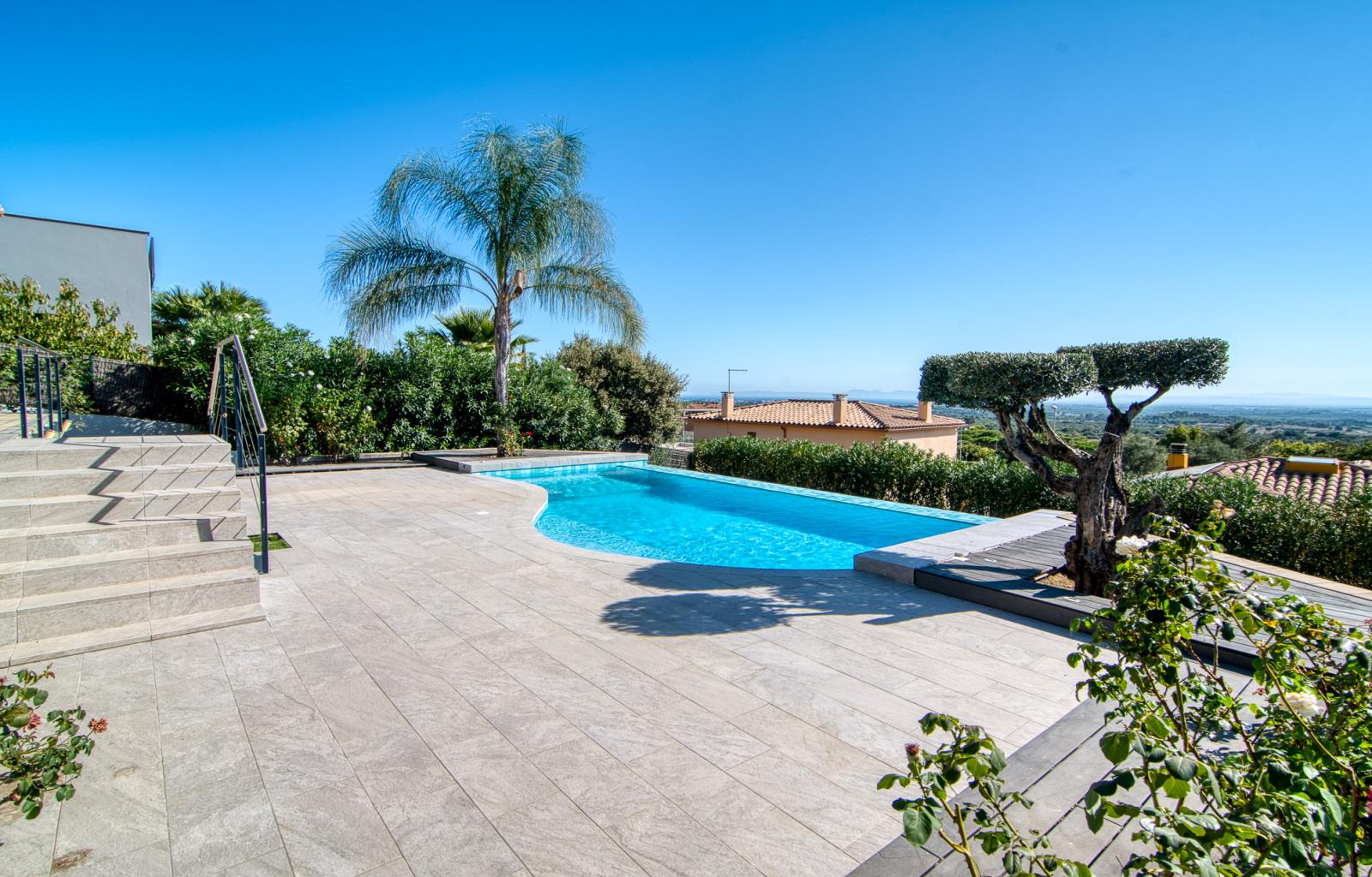 Design villa with swimming pool and spectacular views over the Bay of Roses – Palau-saverdera - Mas Bohera - Ref. CBR6674 - photo 41