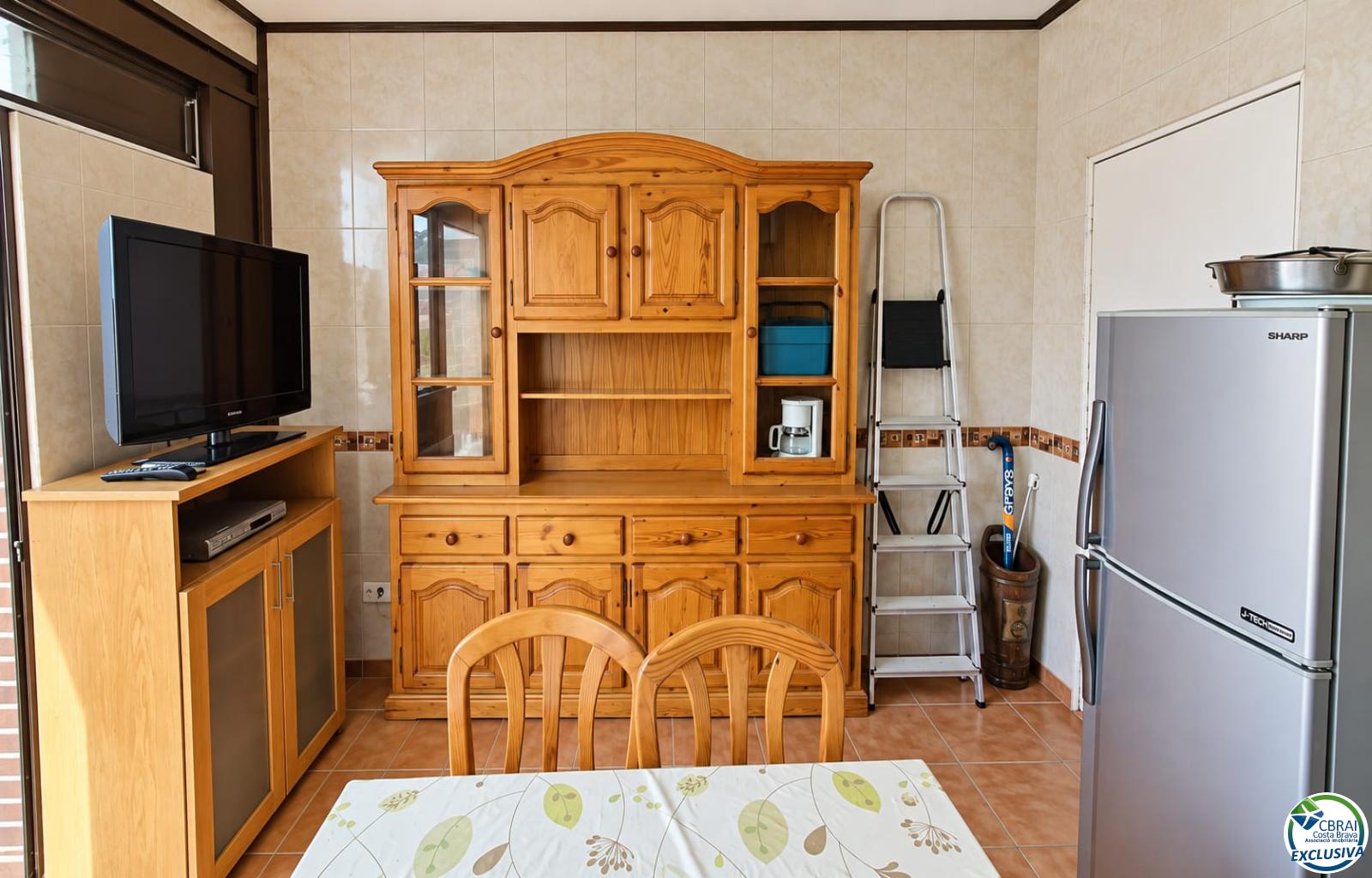 3-Bedroom Duplex Penthouse with Spacious Terraces, Swimming Pool and Parking - Centre - Ref. CBR6677 - photo 14