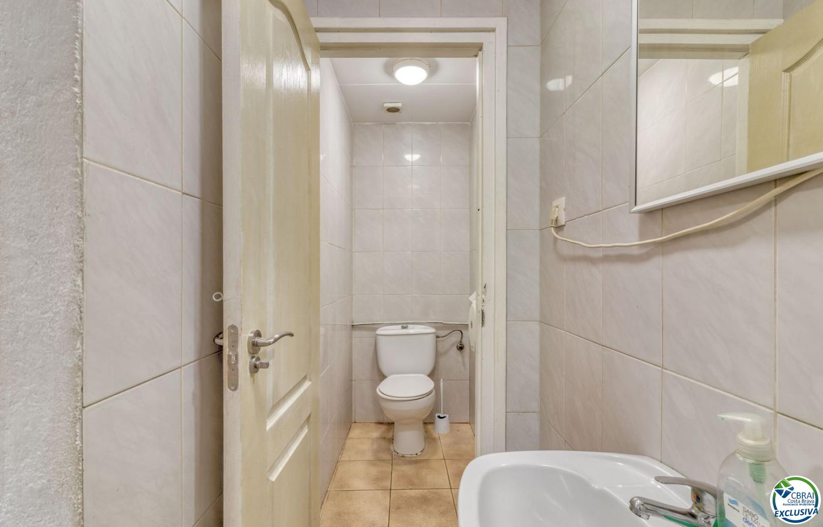 Bar-restaurant for sale - Casc urbà - Ref. CBR6419 - photo 16