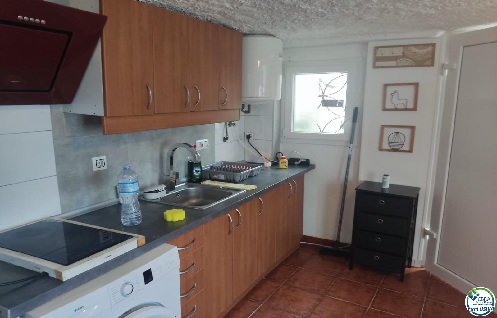 Great opportunity: warehouse-floor habitable. - Requesens - Ref. CBR6641 - photo 2